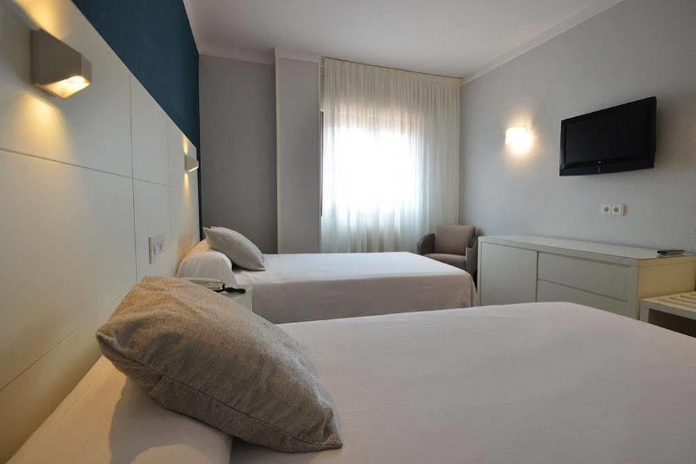 Hostal Vista Alegre Castro Urdiales Exterior foto